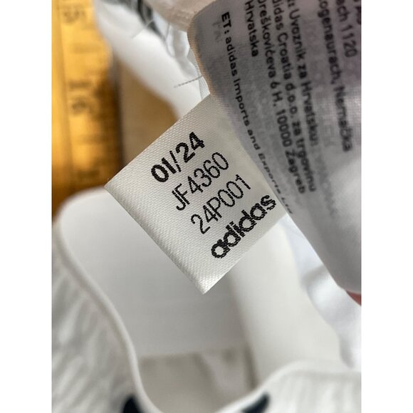 Adidas Athletic Shorts Size Small 3 Stripes Logo Elastic Waist Sporty Activewear - Picture 7 of 8